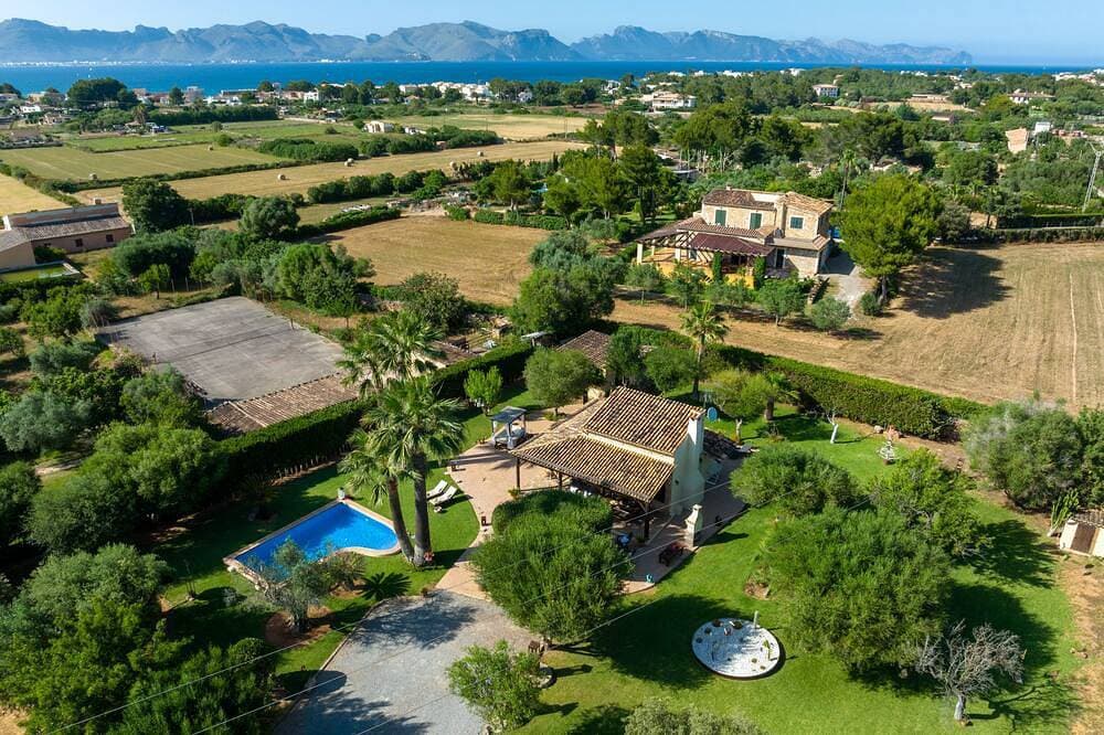 Foto 3 von 30: Schöne Rustikale Villa In Alcudia, 1Km Vom Strand Entfernt, Kostenloses WIFI, Privater Pool.