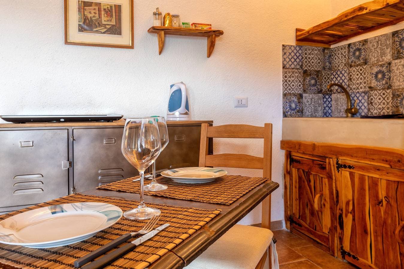 Foto 8 von 20: Einzimmerapartment 'Stazzo Jana' mit Meerblick, privater Terrasse und Klimaanlage