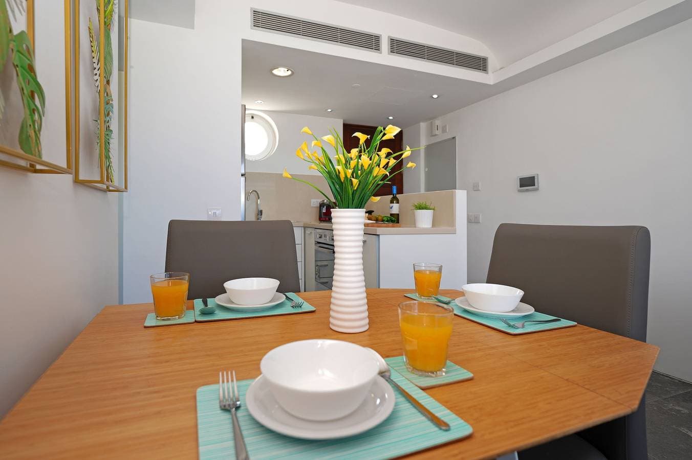 Foto 9 von 23: Ferienwohnung für 4 Personen mit Balkon