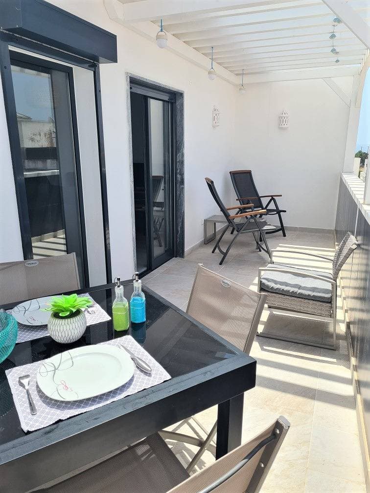 Foto 12 von 20: Apartamento T1 - Alvor  zona centro terrace