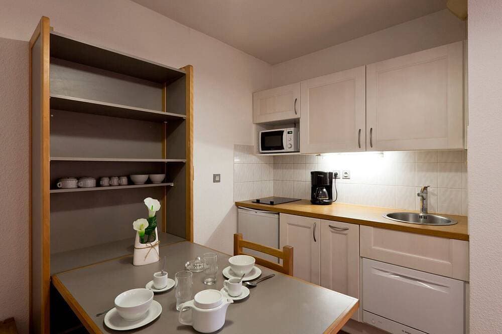 Gemütliches Studio für 2 mit Balkon und WiFi in Brides-les-Bains 1