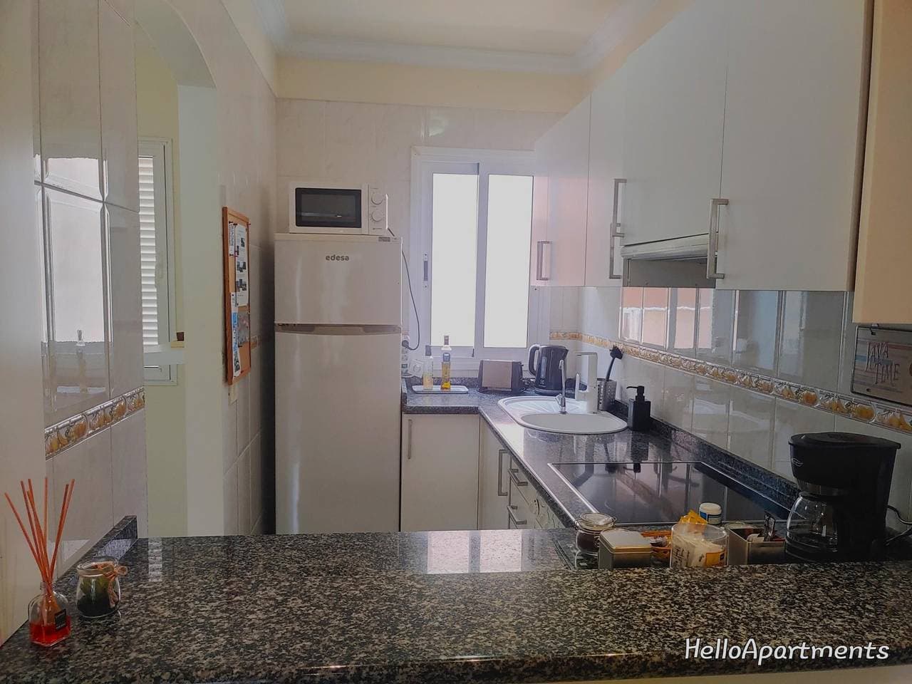 Foto 7 von 25: Meerblick-Ferienwohnung in Erster Reihe: 2 Sz, WLAN, Pool - Costa Sol, Costa del Silencio