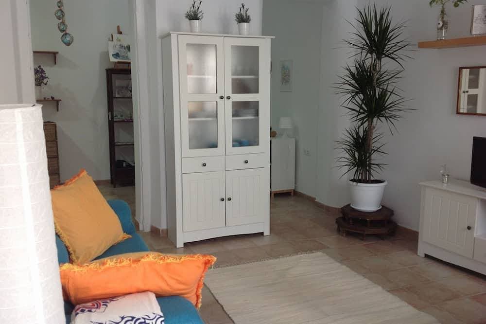 Foto 4 von 30: Charmante und helle Wohnung, 100 m vom Strand von La Caleta entfernt