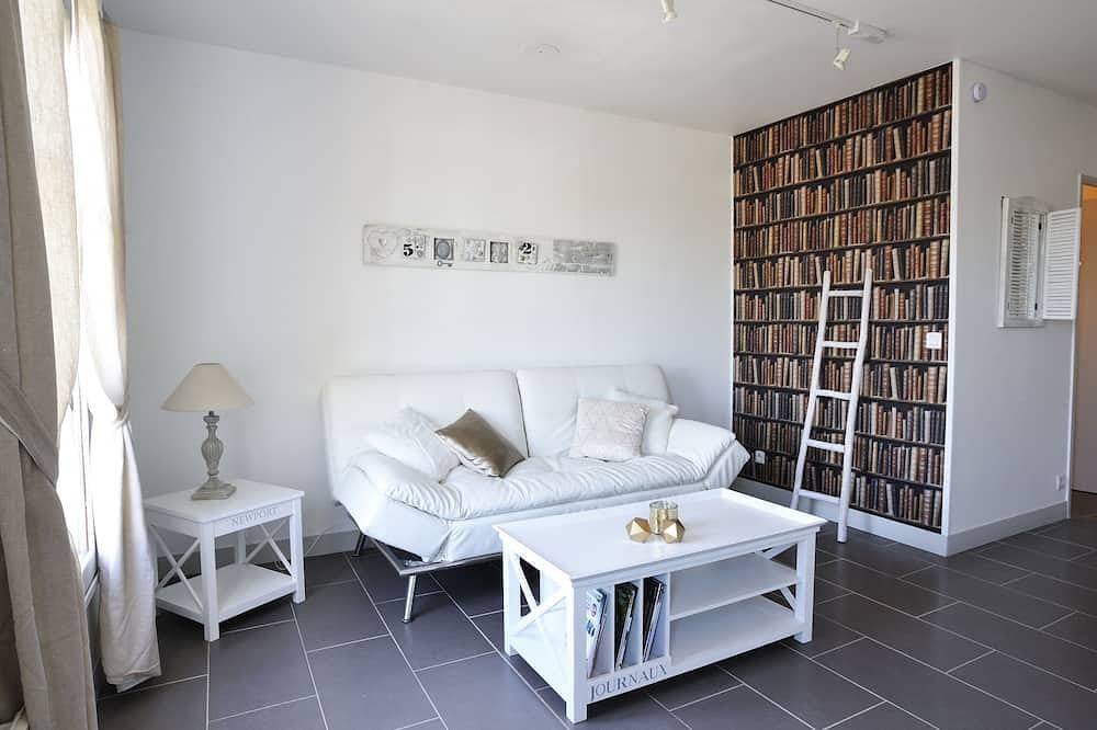 Foto 6 von 25: Neue Wohnung und gemütlich, Panoramablick auf die East Basin,  Honfleur