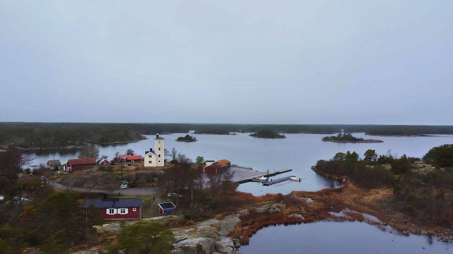 Foto 3 von 27: Hus Kråkelund – Dein idyllisches Schwedenhaus mitten in den Schären