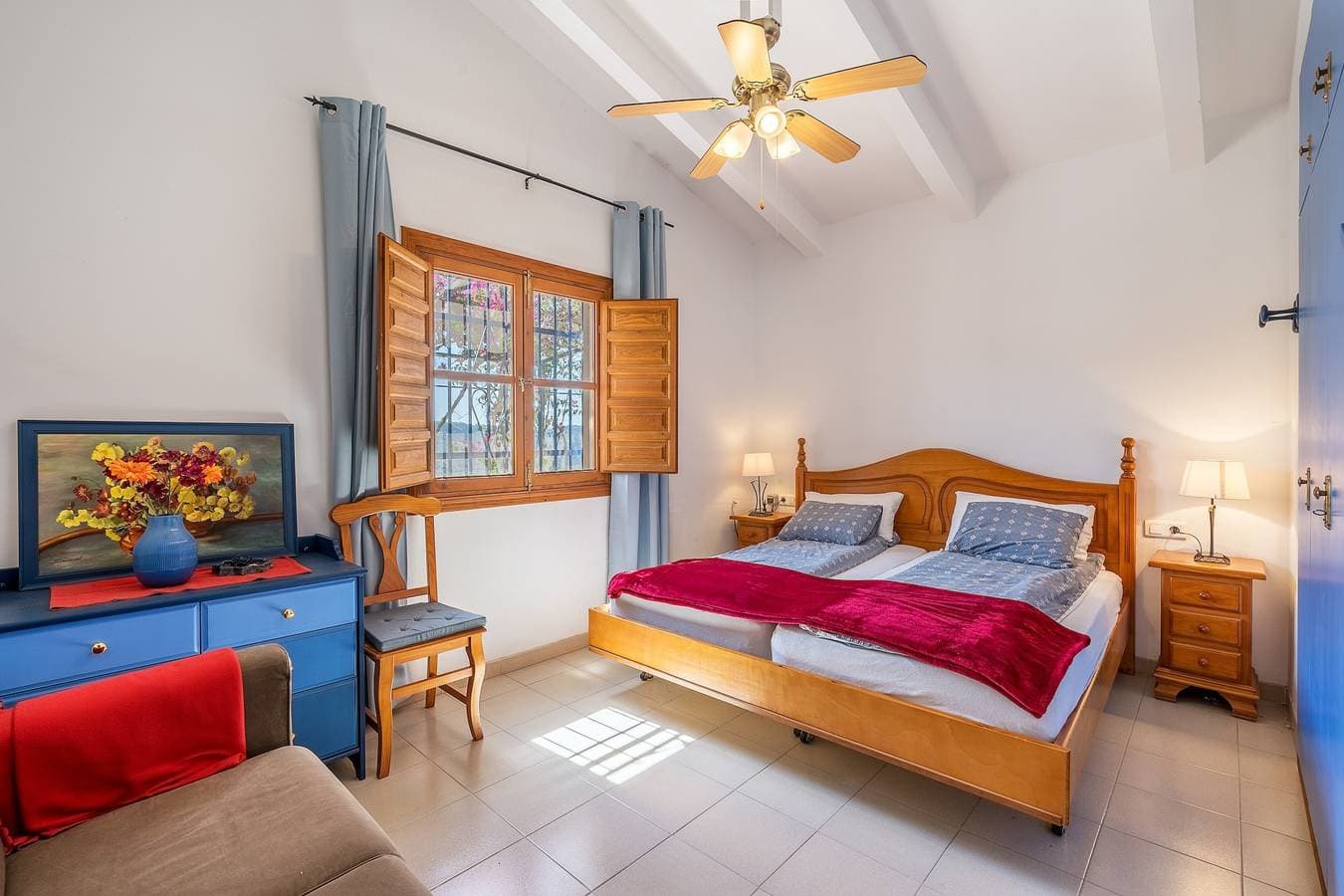 Foto 10 von 33: Villa 'Villena' mit Bergblick, Wi-Fi und Klimaanlage