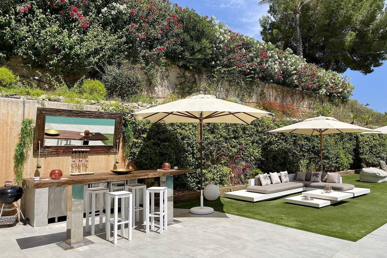 Foto 8 von 50: Villa für 10 Personen mit Garten