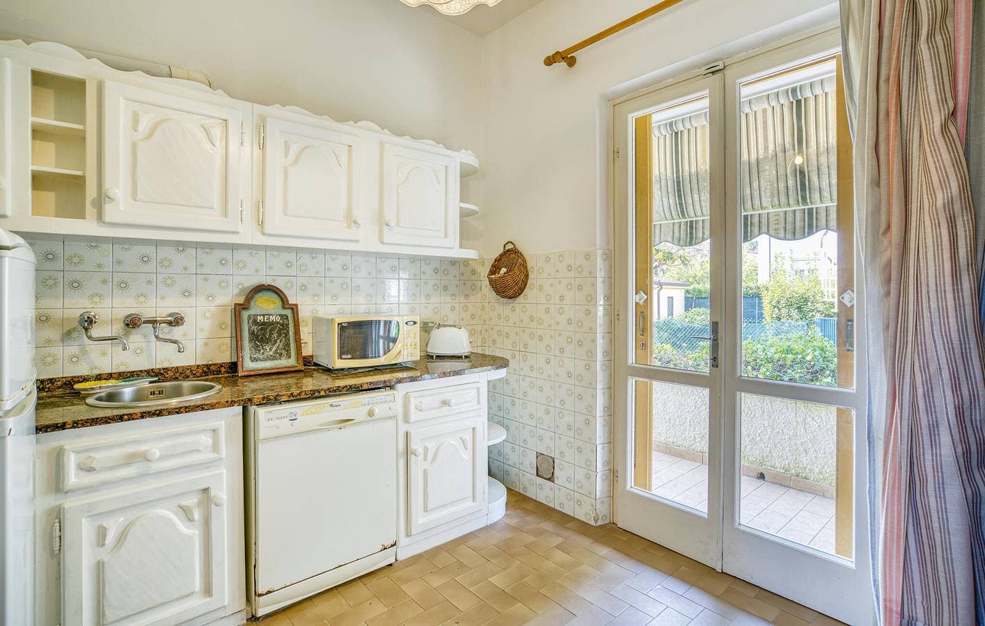 Foto 7 von 22: Charmante 1-Zimmer-Wohnung mit Garten, 400 m vom Strand Bagno Firenze entfernt
