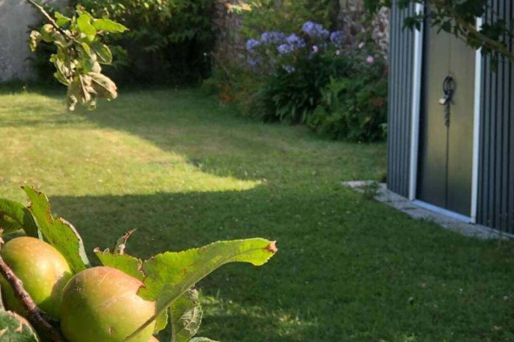 Foto 13 von 22: Charmantes Haus in St-Vaast mit privatem Garten