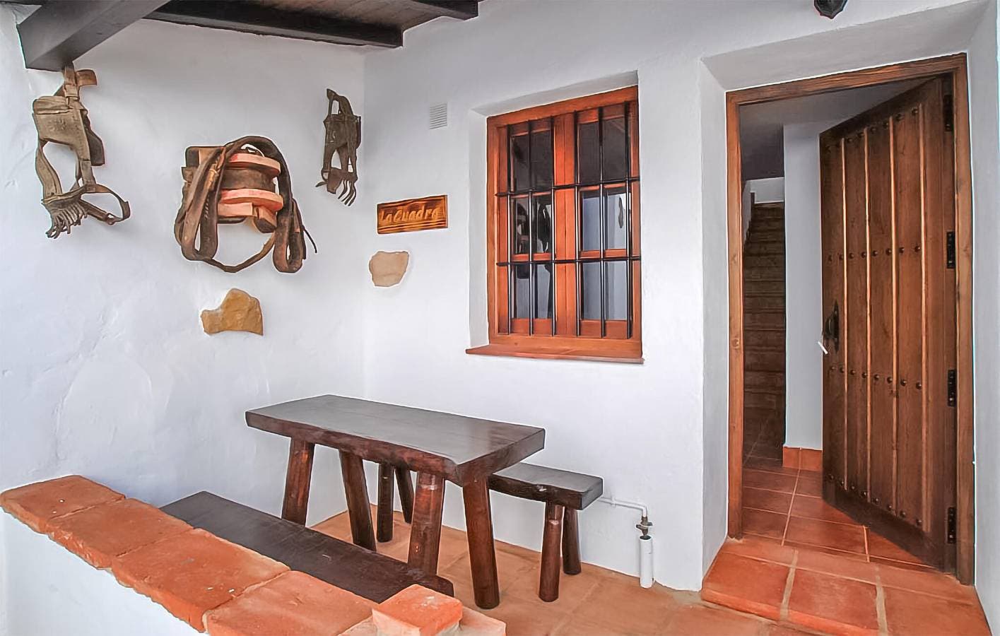 Foto 4 von 30: Reizende 150 m² große Wohnung mit Pool, Terrasse und Zugang zum Fluss – der ideale Rückzugsort!