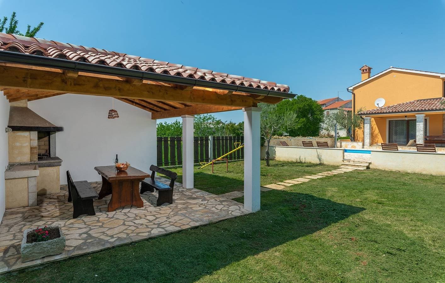 Foto 11 von 37: Geräumige Villa Marija Kloštar mit Privatem Pool