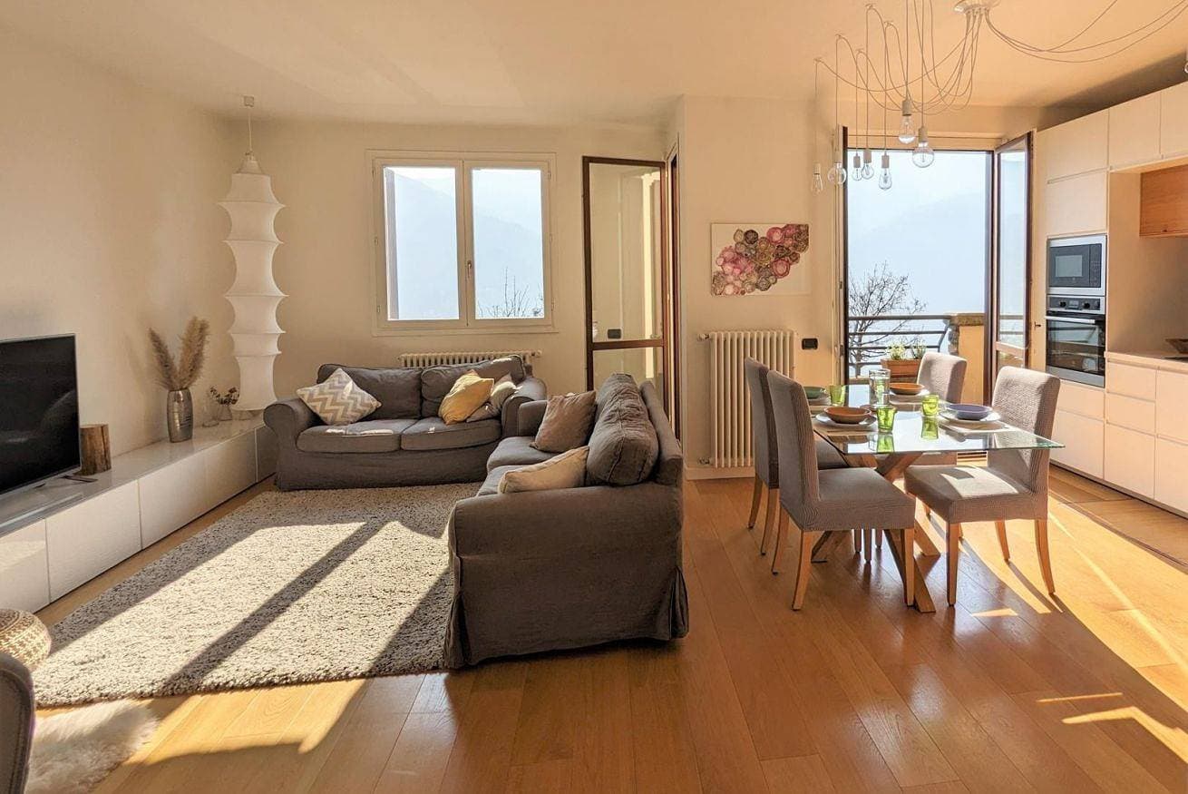 Foto 7 von 21: Ferienhaus für 4 Personen mit Seeblick