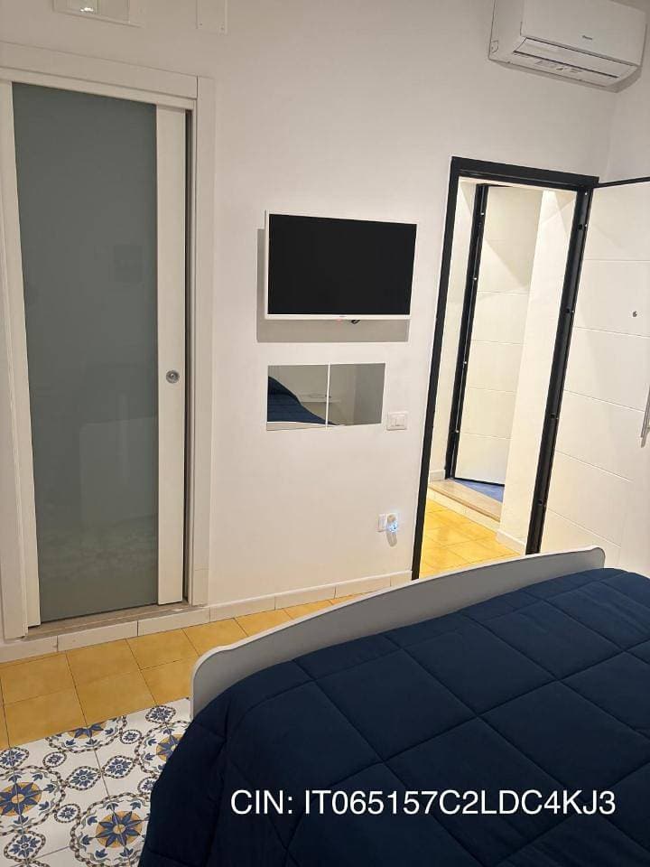 Foto 8 von 9: Large Double Room