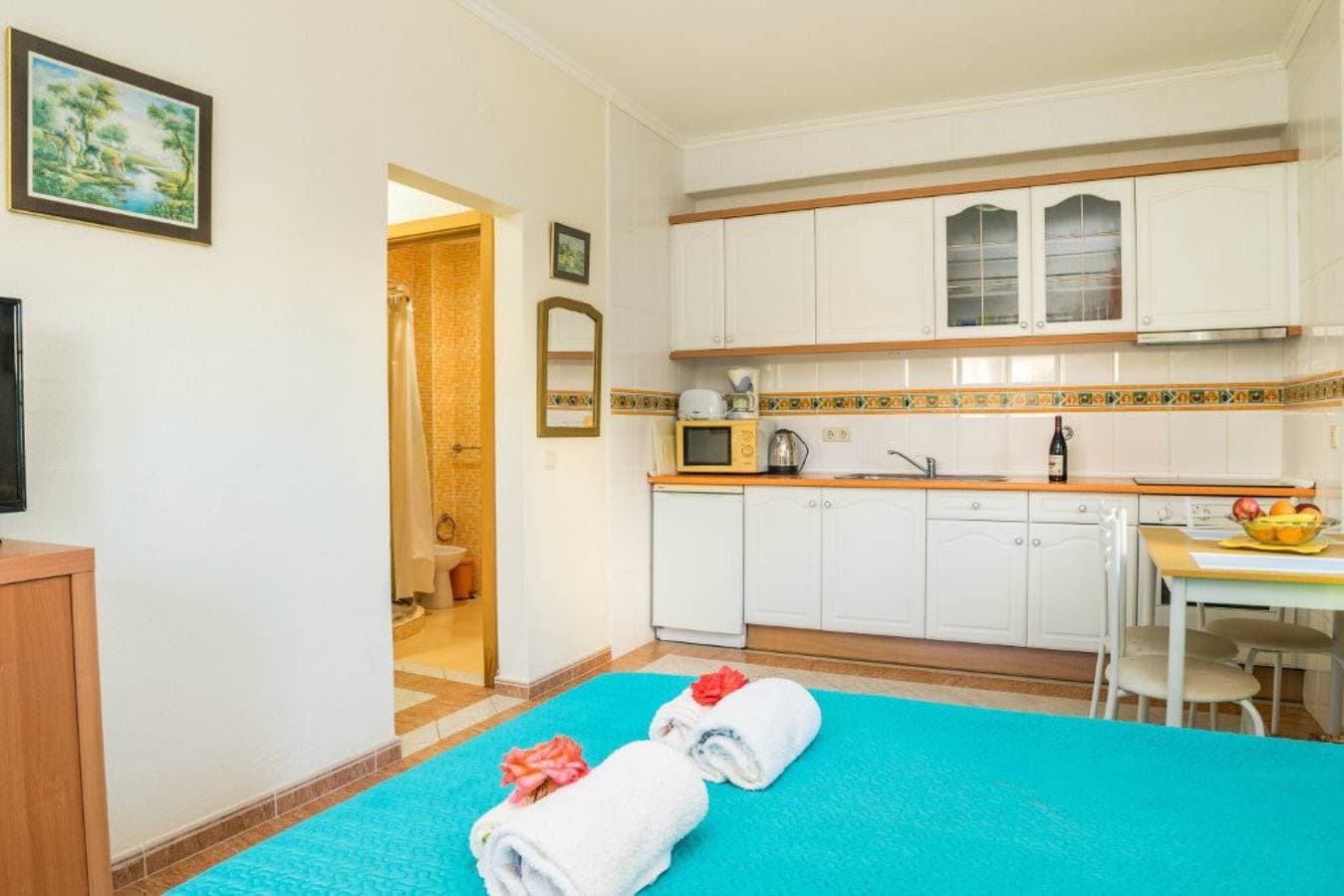Foto 6 von 13: Studio Anastacio mit Pool, privater Terrasse und WLAN