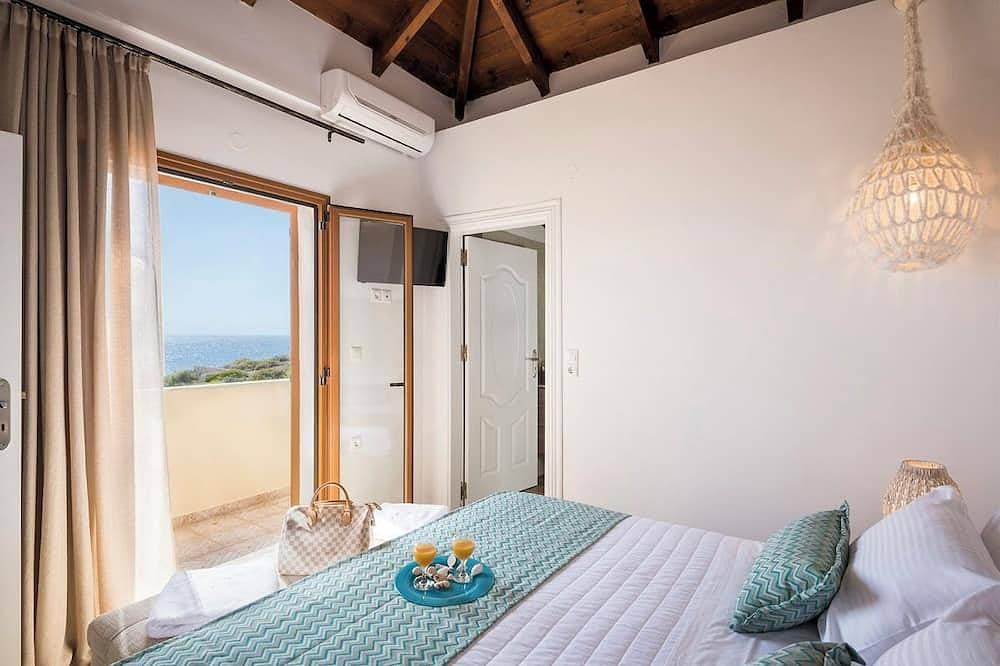 Foto 2 von 30: Luxury 3 bedroom Villa with heated pool