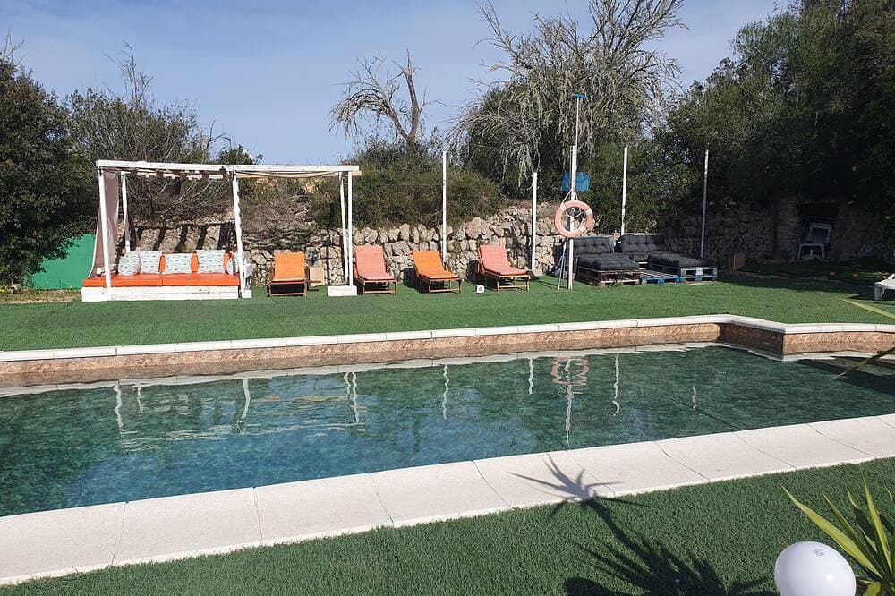 Rustikales Haus mit 2 Schlafzimmern privatem Pool Grill in ruhiger Lage 1