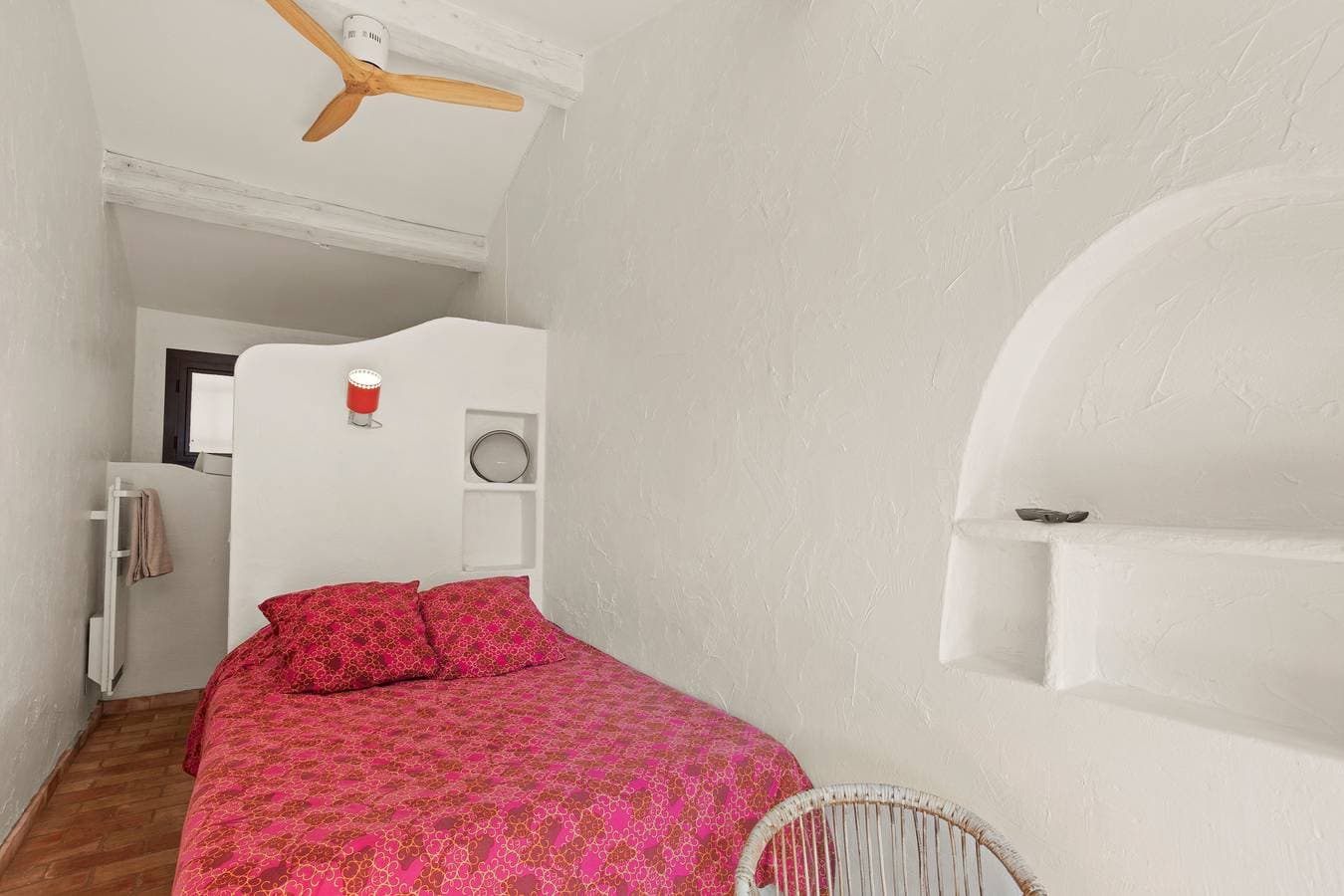 Foto 12 von 24: Zimmer 'Bagaud' mit Meerblick, gemeinsamer Terrasse und WLAN