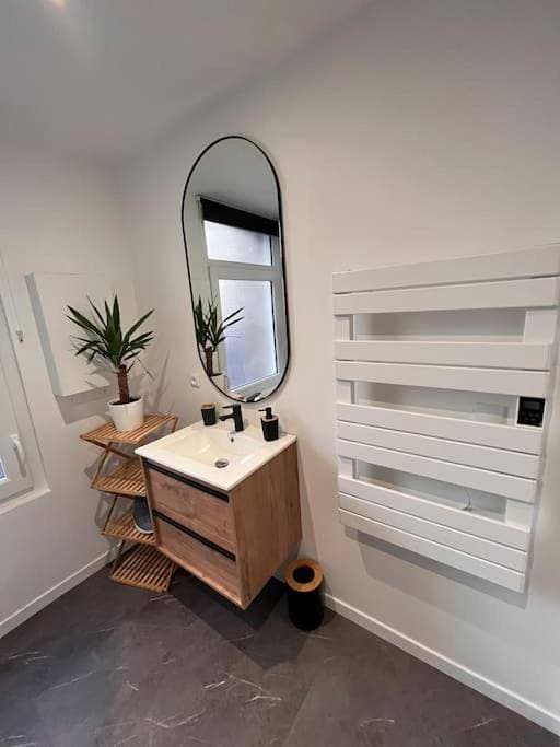 Foto 7 von 31: One-Bedroom Apartment