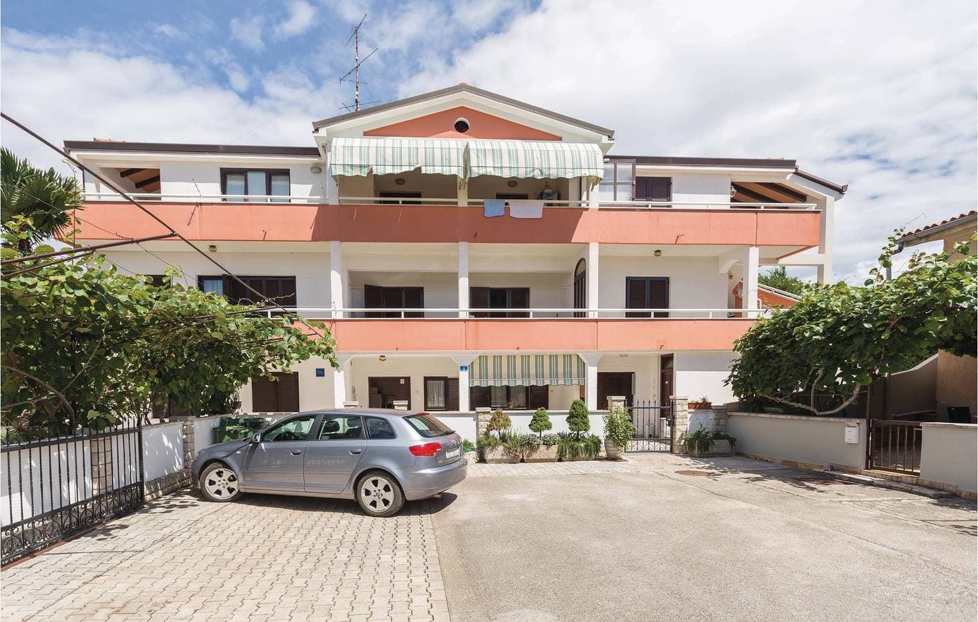 Foto 3 von 38: Gemütliche Ferienwohnung mit Terrasse, WLAN und Parkplatz, 300 m vom Strand entfernt