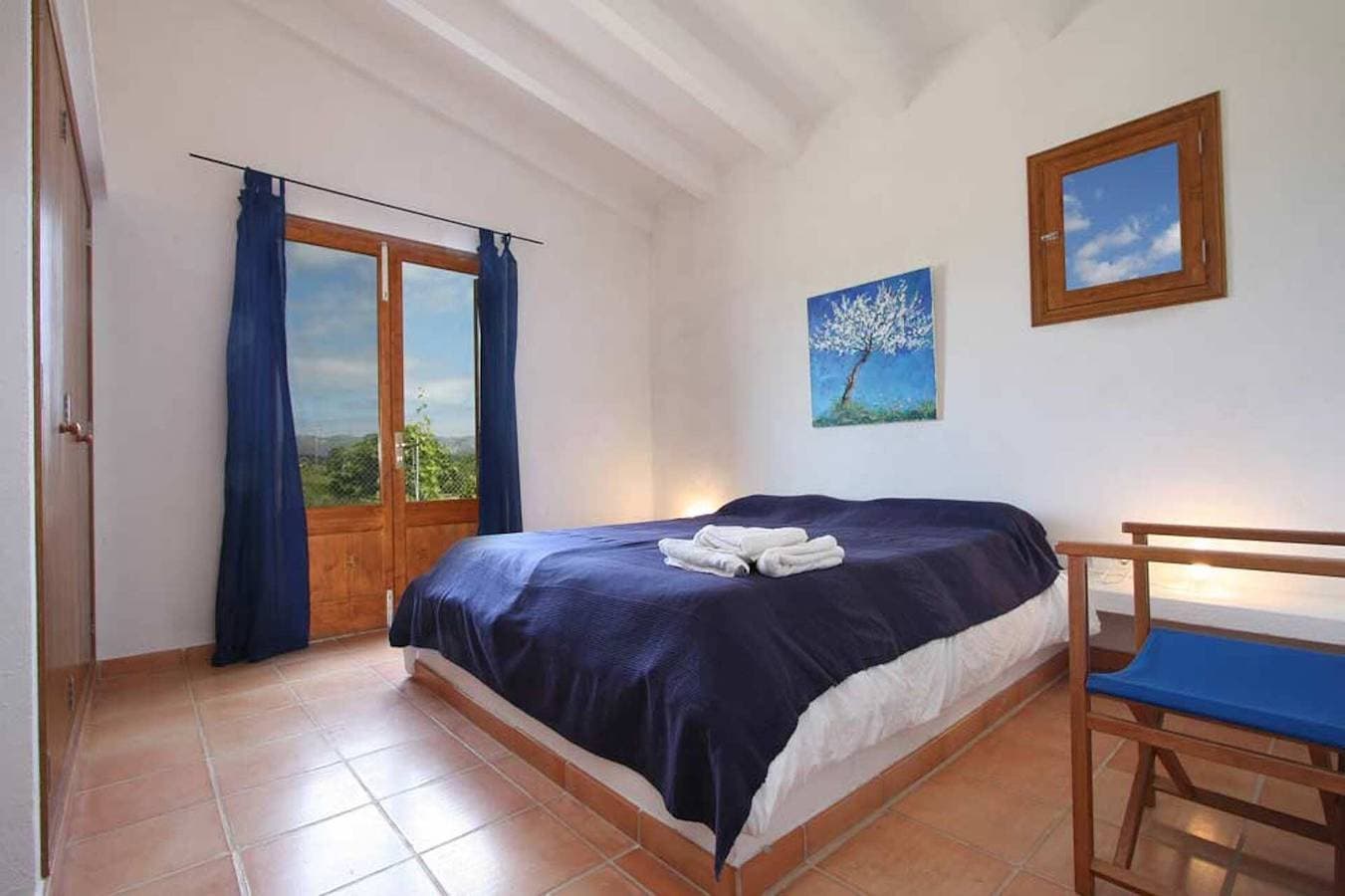 Foto 12 von 25: Landhaus 'Finca Can Xanet' mit Bergblick, WLAN und Klimaanlage