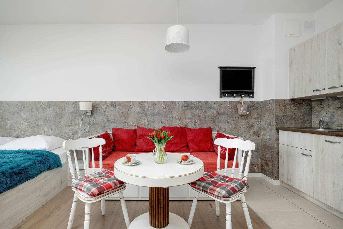 Foto 7 von 20: Cozy Studio with Balcony | Parking | 500 m to the Beach