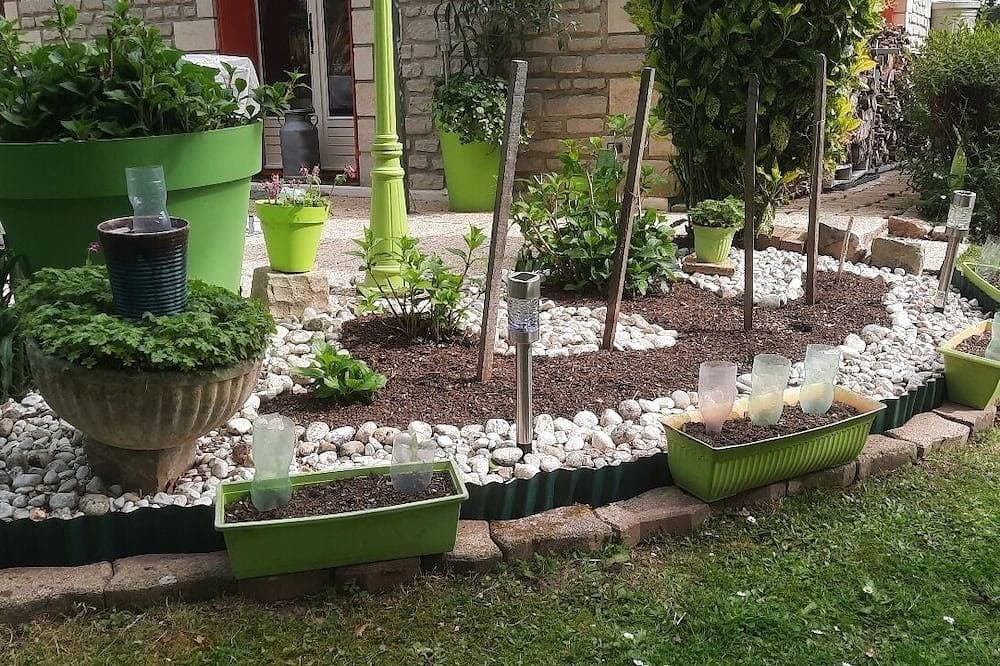 Foto 4 von 16: Les Bosquets: A Charming Bed and Breakfast Where Pets Are Welcome