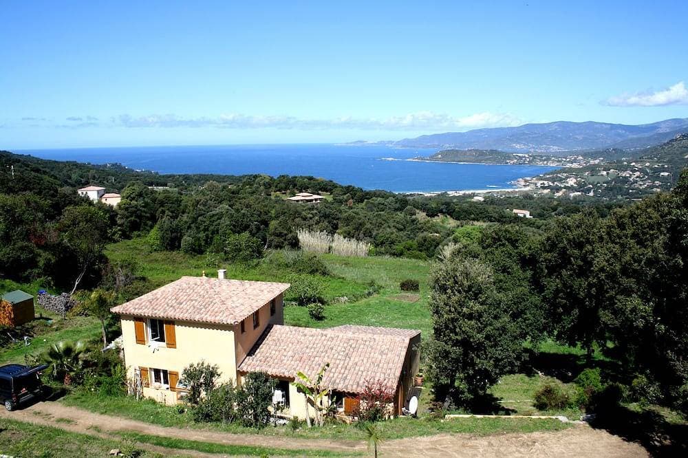 Cottage 2/3 Pers., Nahe dem Meer und Blick aufs Meer, 23 km von Ajaccio 1