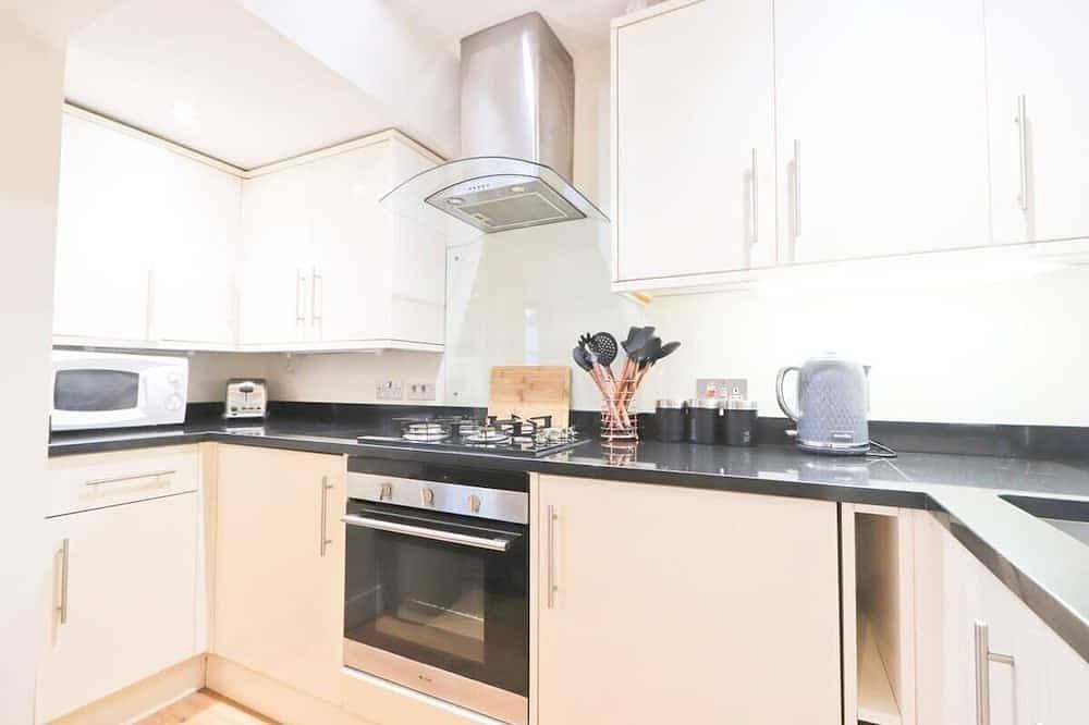 Foto 10 von 12: Modern Studio in Desirable Clifton Area