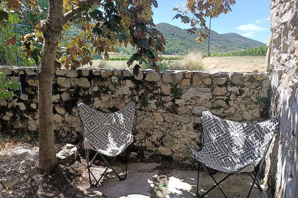Maison de Famille Dans Village Vigneron du sud Ardèche 1