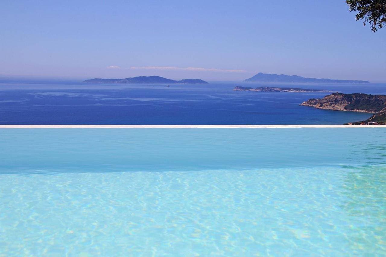 Foto 8 von 49: Villa with Private Pool