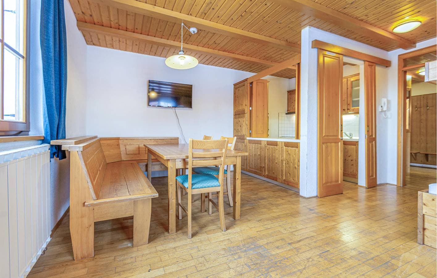 Foto 7 von 27: Ferienwohnung für 11 Personen mit Garten