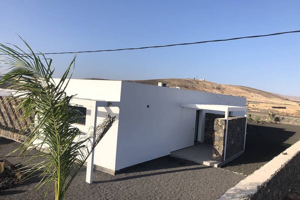 Foto 7 von 30: Nagelneue und moderne Villa in Lajares (Fuerteventura) mit beheiztem Pool