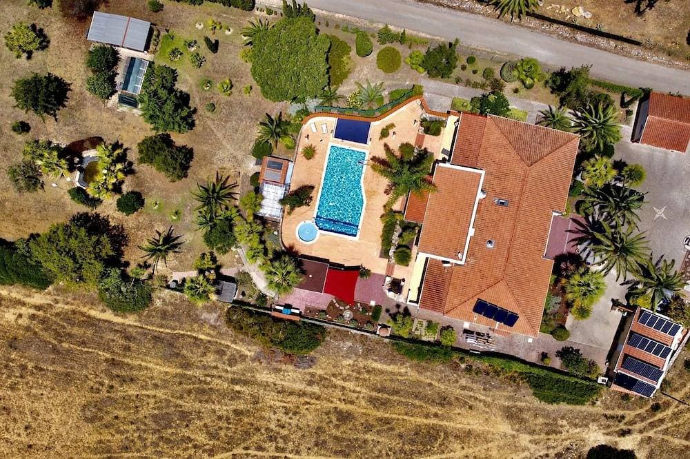 Foto 5 von 20: Apartment mit Pool in ruhiger Lage und wunderschönen Garten