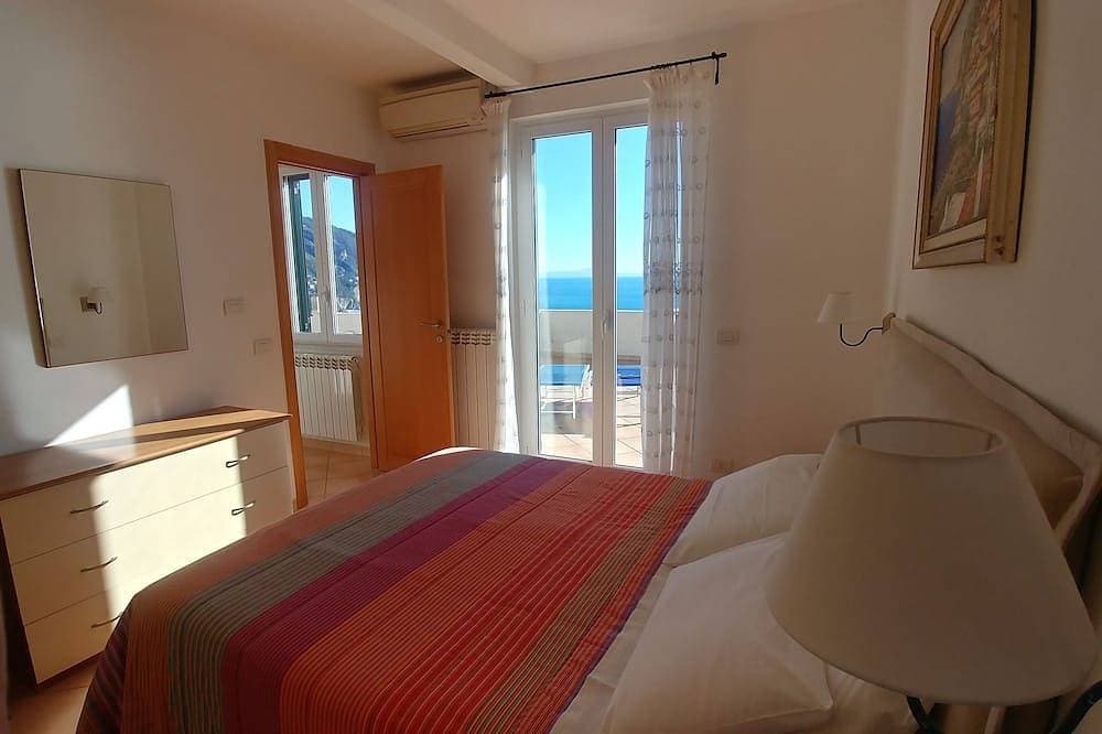 Foto 2 von 20: House with a great terrace and  spectacular views