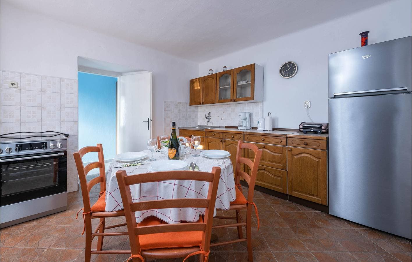 Foto 6 von 18: Reizende Ferienwohnung am Meer mit Terrasse und Annehmlichkeiten, 2 km vom Strand entfernt