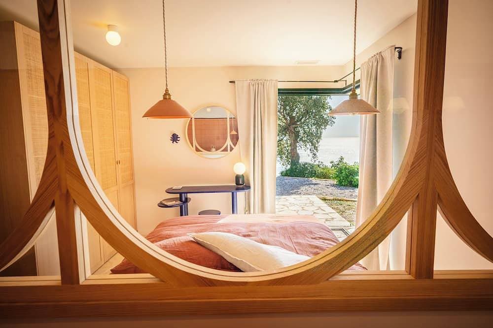 Foto 5 von 30: 180° sea view villa, renovated in 2024, a little paradise in Rayol Canadel