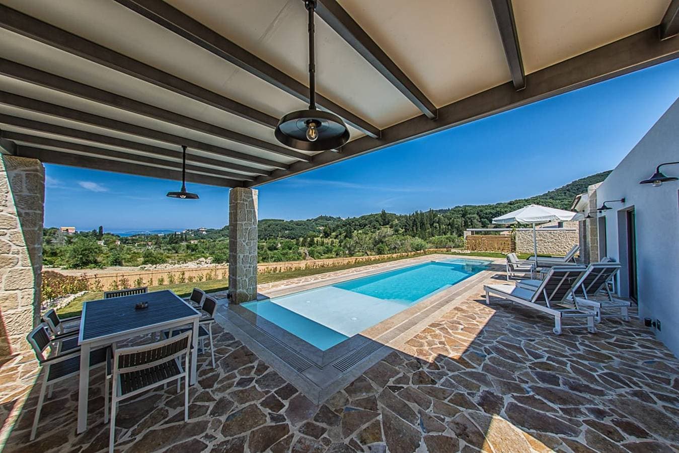Villa 1