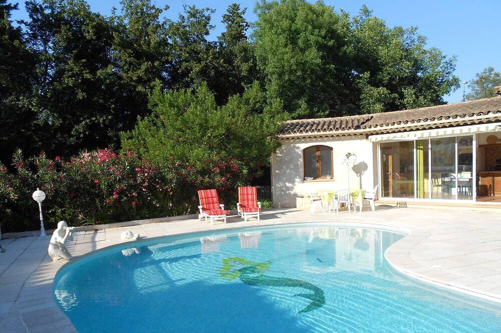 Zwischen Monaco und Cannes 2-Zimmer-Villa mit privatem Pool in ruhiger Lage 1