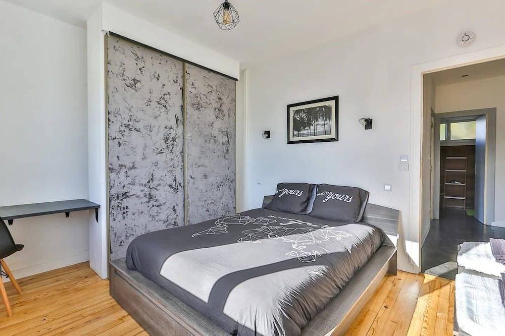 Foto 4 von 12: Le Tropi'Cognac - Centre - Terrasse jardin - 3 chambres - 6 pers.