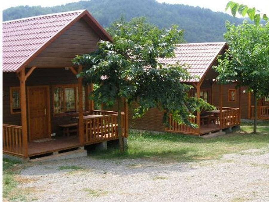 Foto 8 von 50: Camping La Soleia d'Oix - Bungalow 6 personen