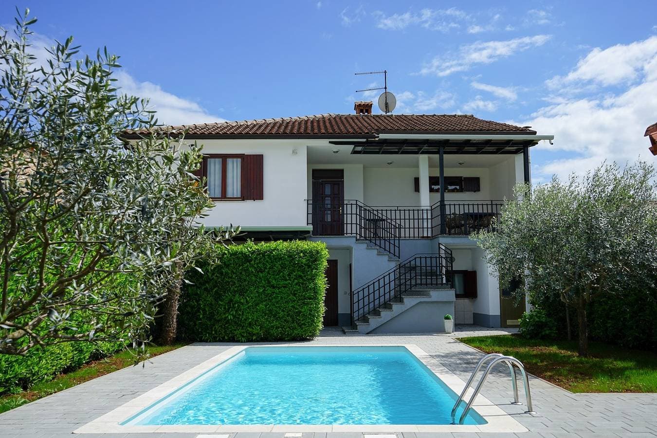 Wundervolles Familienapartment mit Pool 1