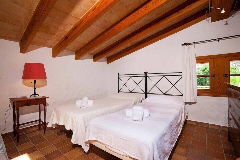 Foto 2 von 10: Catalunya Casas: Villa Gloriosa in den Bergen von Mallorca, nur 8km vom Strand entfernt!