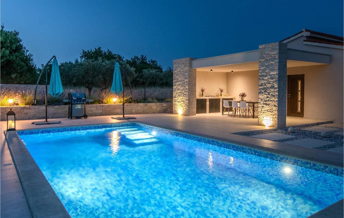 Foto 12 von 49: Gemütliche 2-Zimmer-Wohnung mit Pool, WLAN und Strand in der Nähe