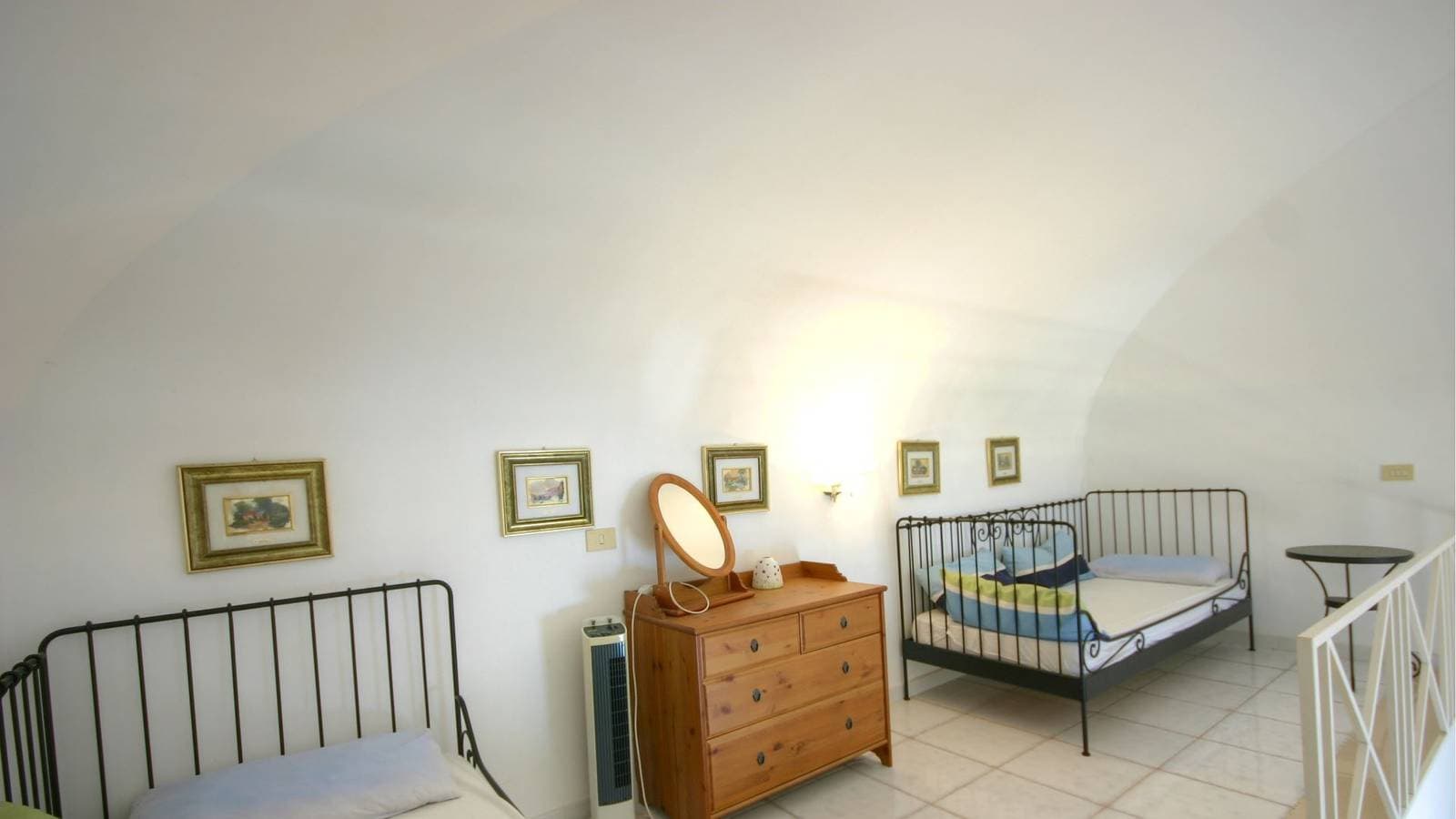 Foto 8 von 22: Ferienwohnung für 6 Personen mit Terrasse