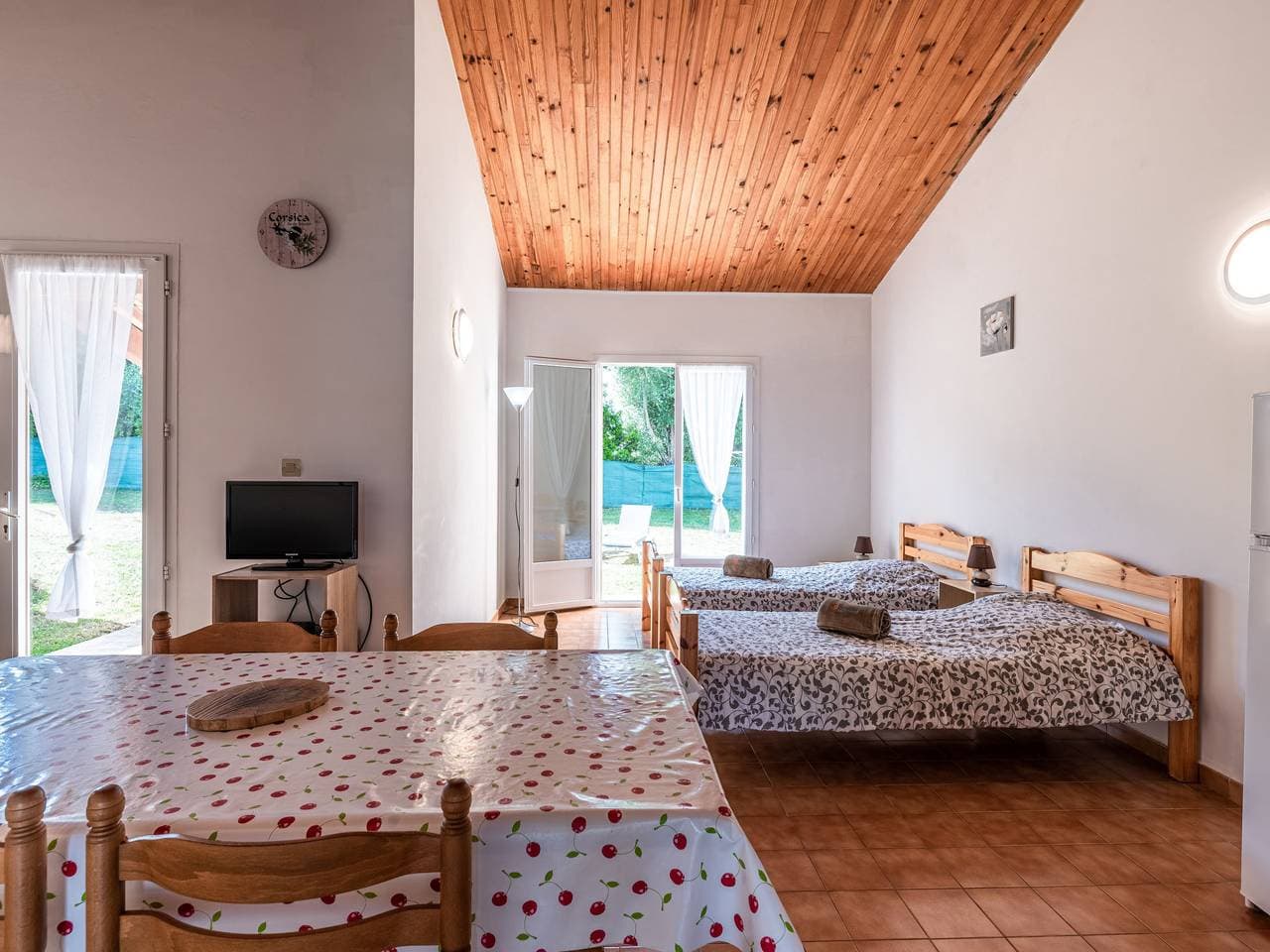 Foto 5 von 23: La Pinède, bungalow 4 pers.