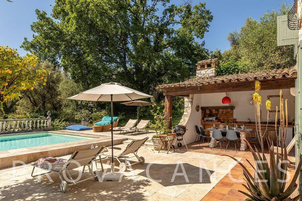 Foto 8 von 60: Charmantes Steinhaus mit Pool am Stadtrand von Tourrettes-sur-Loup