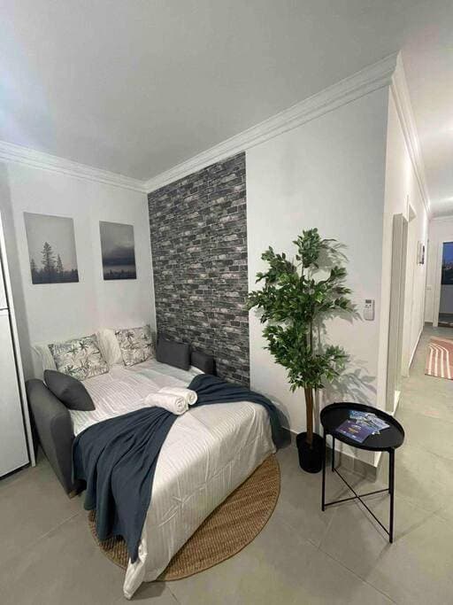 Foto 5 von 34: One-Bedroom Apartment