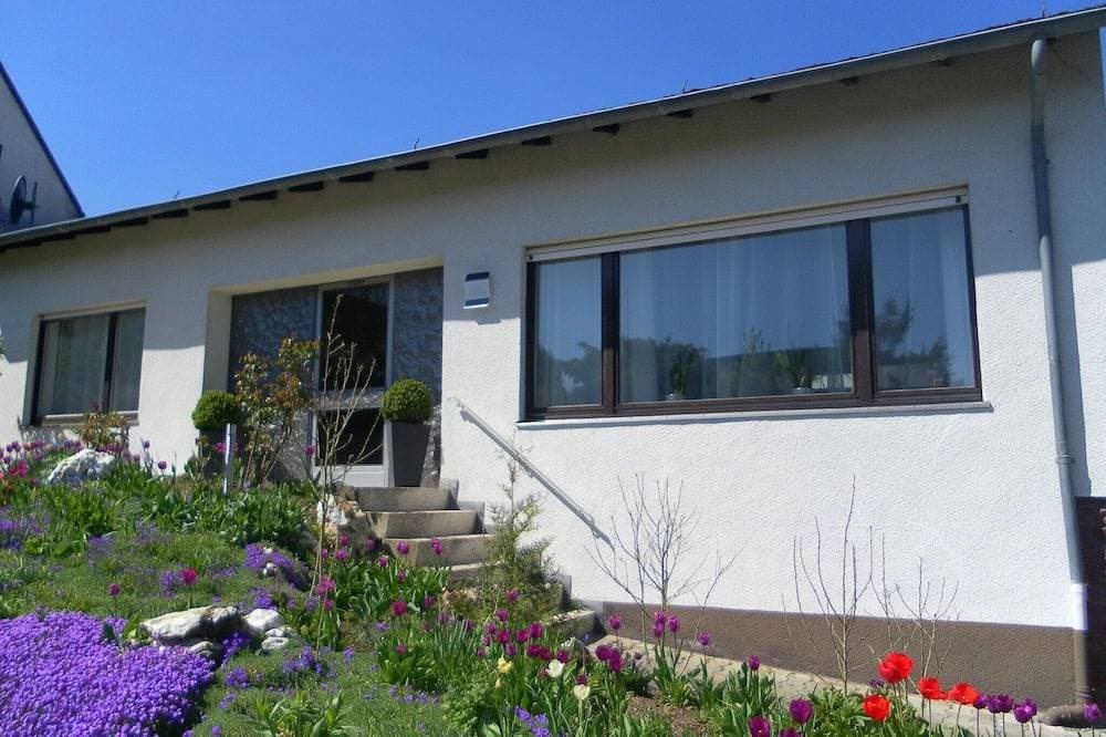 Herzlich Willkommen Ferienhaus Schmitz Nr.2, für 2 bis 4 Pers. mit WLAN 1