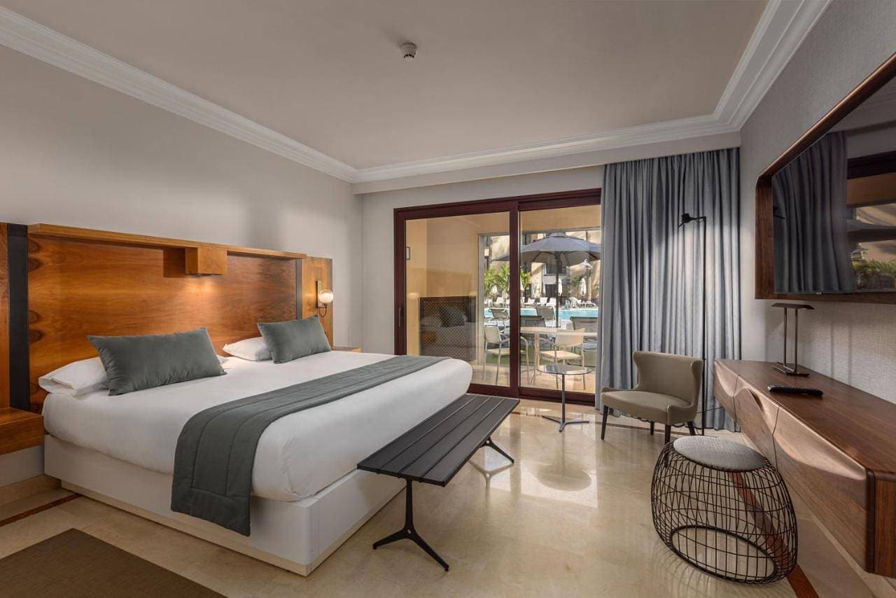 Lopesan Costa Meloneras Resort & Spa 1