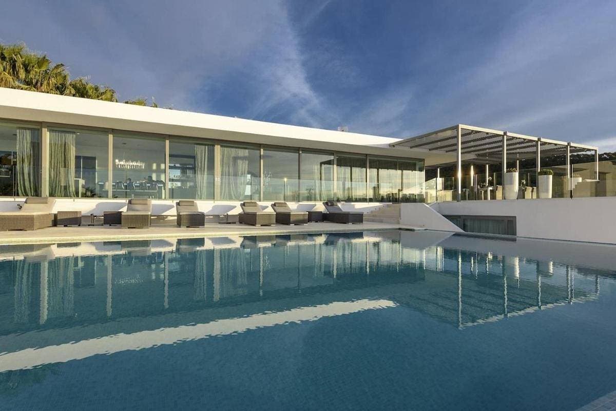 Foto 8 von 26: Villa für 10 Personen mit Garten